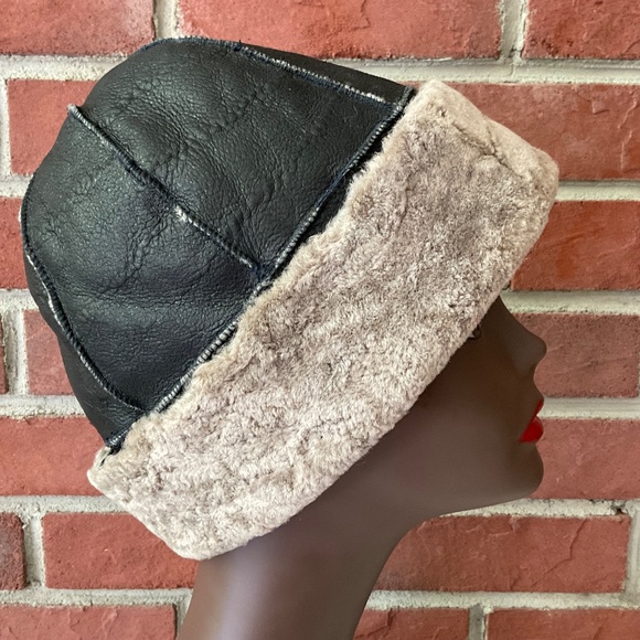Shearling Black Leather Unisex O/S Hat NEW main image 9